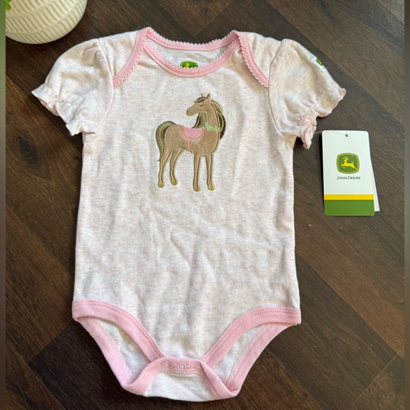 🆕 John Deere & Carhartt Onesie Bundle - Picture 4 of 6
